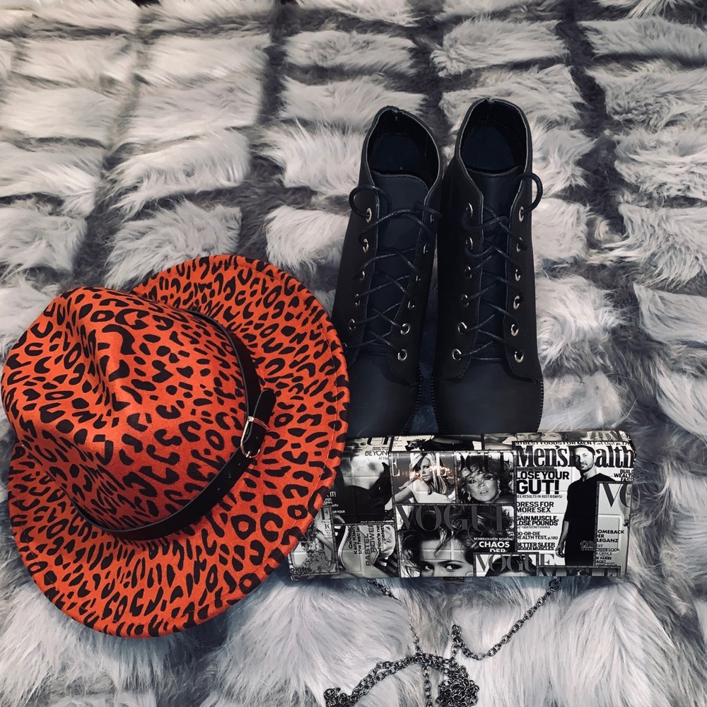 Rust leopard print fedora